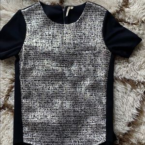 PETTICOAT ALLEY SHORT SLEEVE TOP